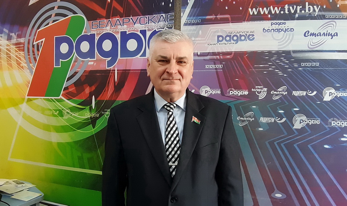 НАВАЦЫІ ЗАКАНАДАЎСТВА З ДЭПУТАТАМ ВАЛЯНЦІНАМ СЕМЯНЯКАМ (аўдыё)