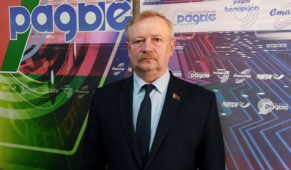 КАРЧЕВСКИЙ О СОЗДАНИИ БЛАГОПРИЯТНЫХ УСЛОВИЙ ТРУДА