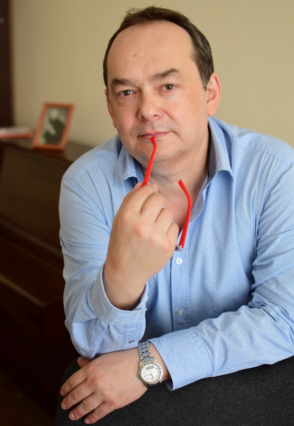 «Давайте подумаем вместе. Не попадитесь на удочку проходимцев!» Радиоблог Валерия Радуцкого (аудио) «Давайте подумаем вместе. Не попадитесь на удочку проходимцев!» Радиоблог Валерия Радуцкого (аудио)