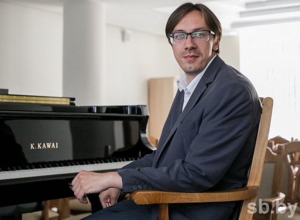 АЛЯКСАНДР ПАЛЯКОЎ у ПРАГРАМЕ «ТВОРЧЫ ВЕЧАР» з ЯНАЙ ХАДОСКА, 28.10.2020