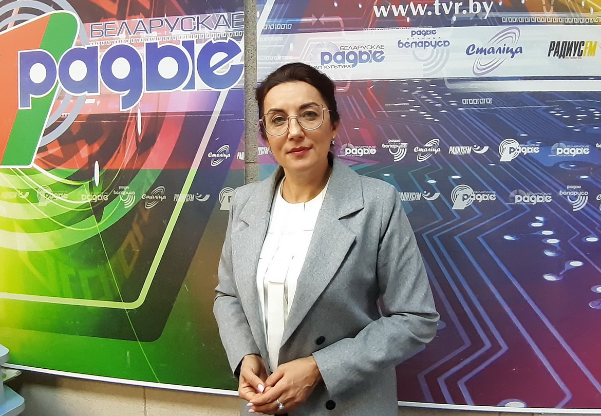 ПРАЕКТ АСНОЎНАГА ЗАКОНА КРАІНЫ АДКАЗВАЕ ЗАПЫТАМ ГРАМАДЗЯН (аўдыё)