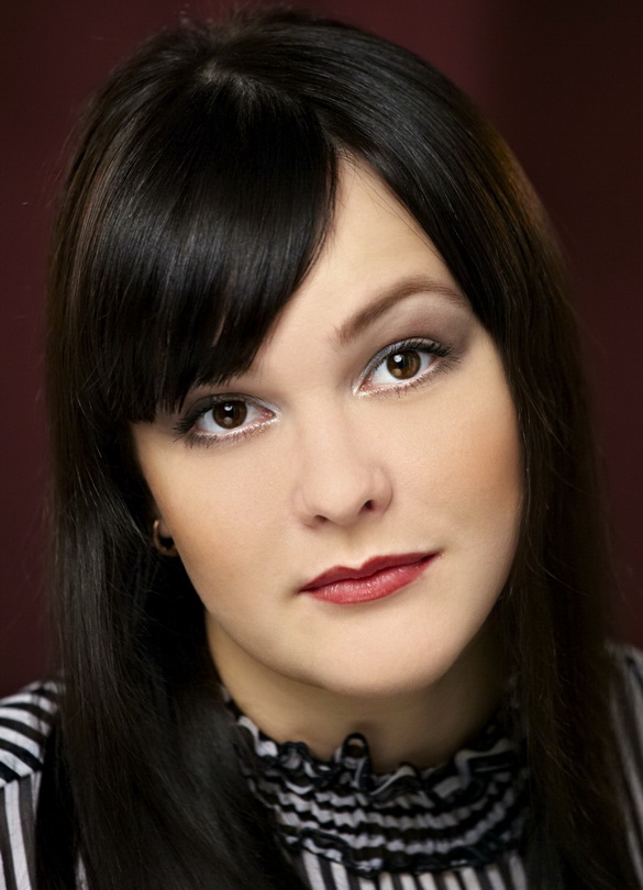 АНОНС: «Я З ДЗЯЦІНСТВА МАРЫЛА БЫЦЬ АРТЫСТКАЙ» – «ТВОРЧЫ ВЕЧАР» з ЯНАЙ ХАДОСКА, 8.06.2021