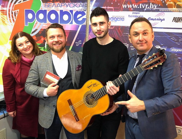 Ярослав Макарич: «В жизни я такой же, как на сцене — настоящий!» — «Настрой!» (видео+аудио) Ярослав Макарич: «В жизни я такой же, как на сцене — настоящий!» — «Настрой!» (видео+аудио)