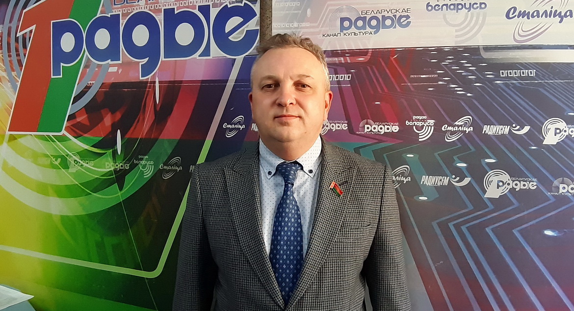 КОМАРОВСКИЙ О ЗАКОНОПРОЕКТАХ ДЛЯ НОВОЙ СЕССИИ И ПРОМЫШЛЕННОСТИ В УСЛОВИЯХ САНКЦИЙ