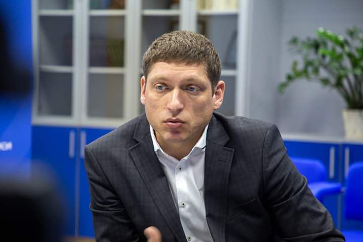 Эксперт: необходимо как можно активнее войти в конкурентное соревнование за конечного потребителя