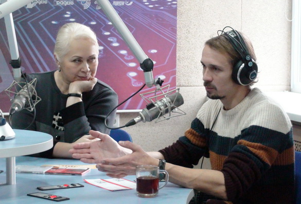 Как дать спектаклю крылья? – «Настрой!» (видео+аудио) Как дать спектаклю крылья? – «Настрой!» (видео+аудио)