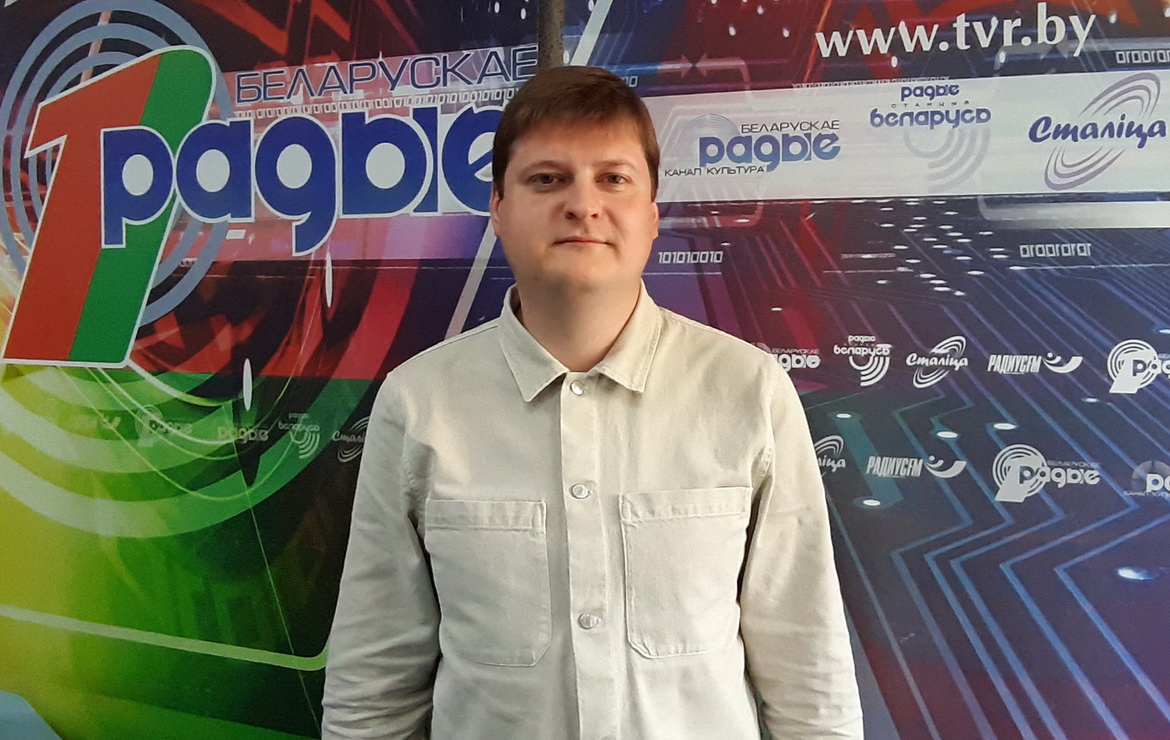 ПЕТРОВСКИЙ о НАЦИОНАЛЬНЫХ ИНТЕРЕСАХ БЕЛАРУСИ И ЗНАЧЕНИИ ДНЯ НАРОДНОГО ЕДИНСТВА