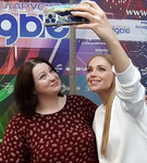 ЛАНСКАЯ: «ПРИШЛА ЗАРЯДИТЬ ВСЕХ ПОЗИТИВОМ И СОГРЕТЬ СВОИМИ ПЕСНЯМИ!»