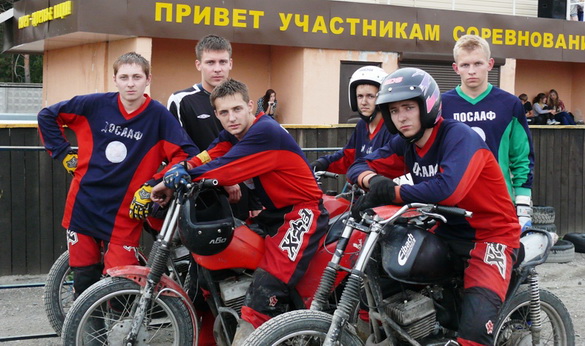 Для ДТСААФ 90 гадоў не ўзрост! – «Актуальны мікрафон», 3.03.2017(відэа) Для ДТСААФ 90 гадоў не ўзрост! – «Актуальны мікрафон», 3.03.2017(відэа)