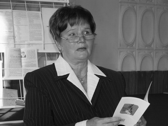 Анонс: ПРЭМ'ЕРА! НІНА МАЦЯШ: «БЯРОЗАВЫМ СВЯТЛОМ УПАЛА ПОЎНЯ...» – «Дабравесце ад паэзіі», 8.10.2023