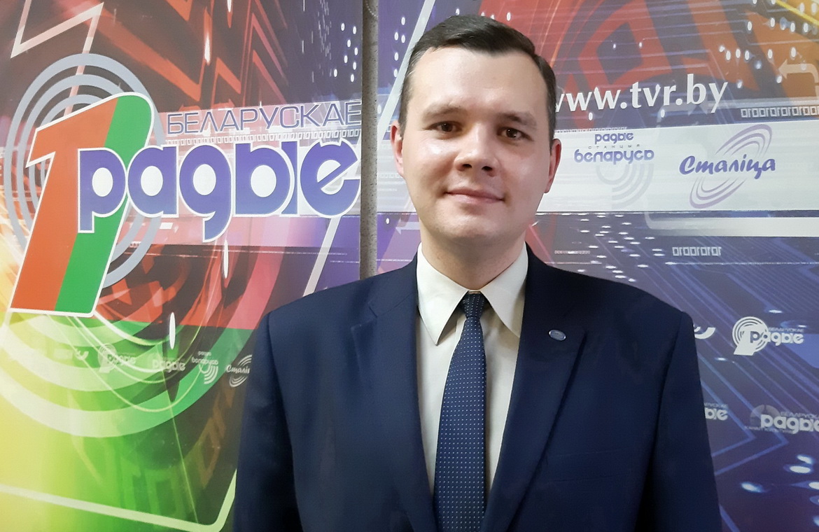МОЛАДЗЬ У НАВУЦЫ // АКТУАЛЬНЫ МІКРАФОН (аўдыё)