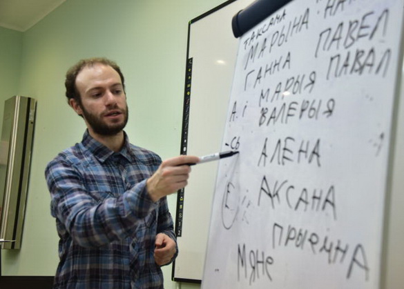 Размова пра мову – «Актуальны мікрафон» (відэа+аўдыё) Размова пра мову – «Актуальны мікрафон» (відэа+аўдыё)