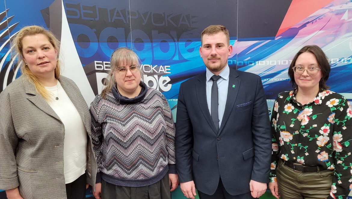 «Купалаў Дом. Юбілейны ракурс. Вынікі круглага стала» – «Творчы вечар» з Галінай Шаблінскай
