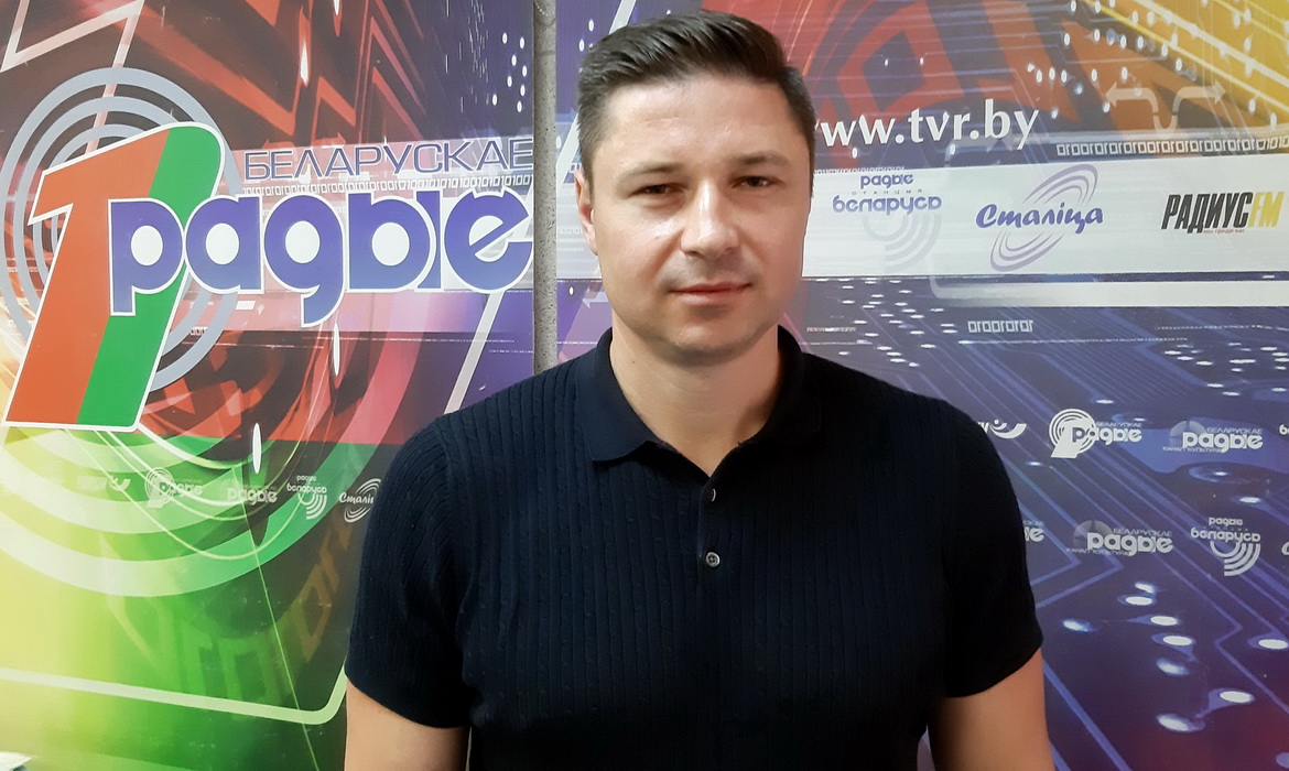 ХУТЧЭЙ, ВЫШЭЙ, МАЦНЕЙ – РАЗАМ! // АКТУАЛЬНЫ МІКРАФОН (аўдыё)