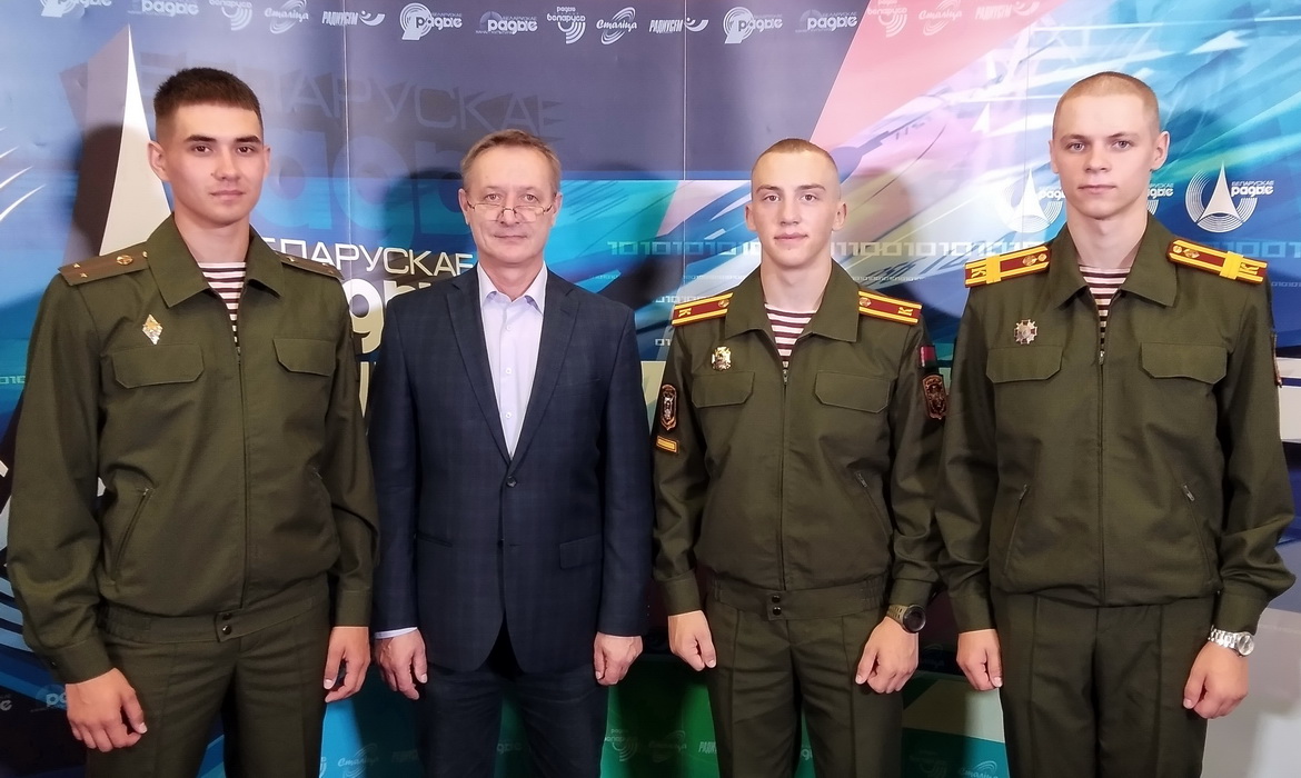 Чему учат будущих офицеров внутренних войск МВД в Военной академии?