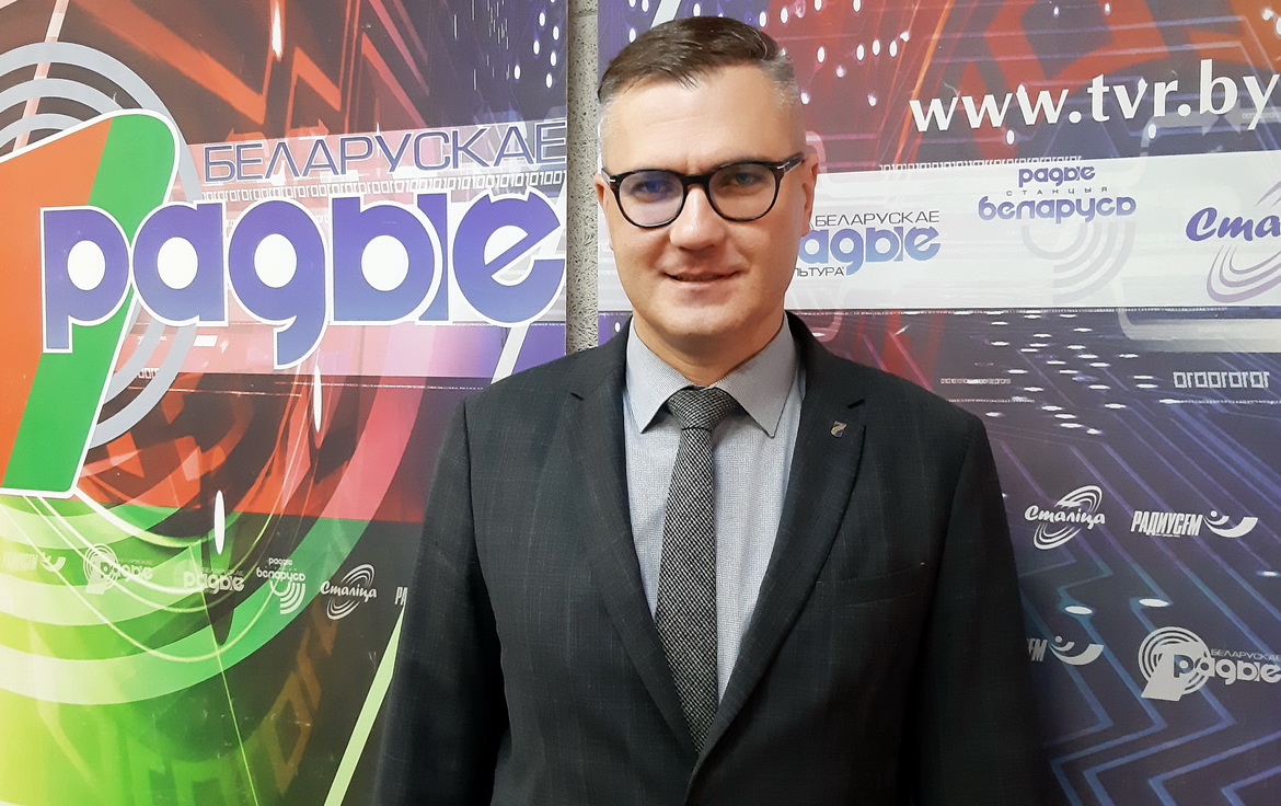 ВАДИМ ГИГИН: «ИНФОРМАЦИОННАЯ ПОЛИТИКА – ЭТО НЕ ТОЛЬКО СМИ, НО И ЖИВОЕ ОБЩЕНИЕ С ЛЮДЬМИ» (аудио)