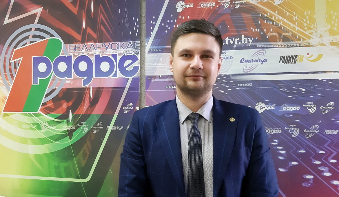 ПАСТУПОВА АДМАЎЛЯЕМСЯ АД ПЛАСТЫКУ // АКТУАЛЬНЫ МІКРАФОН (аўдыё)