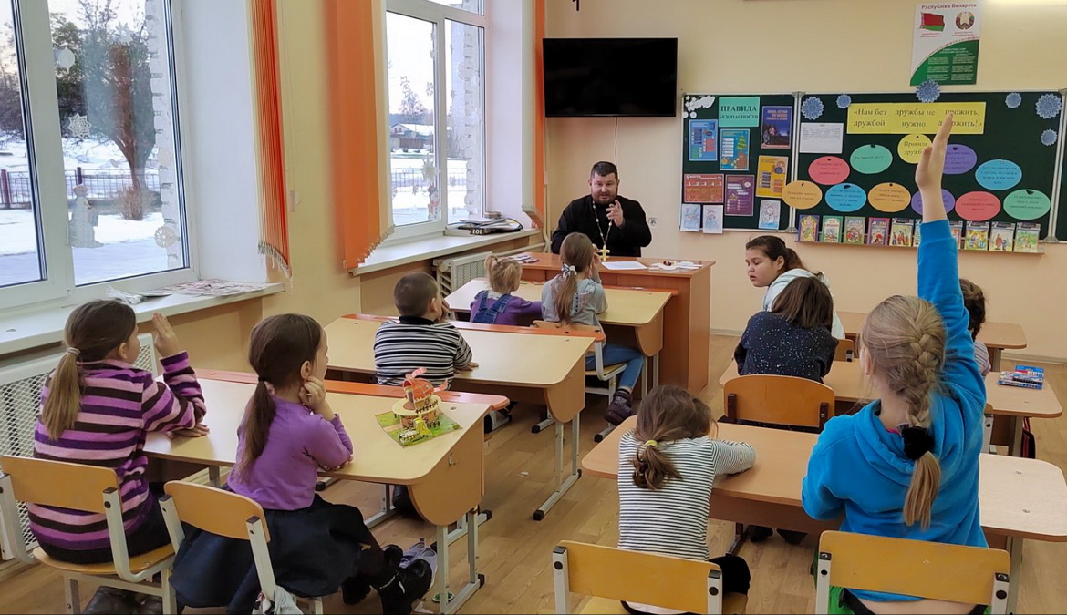 Анонс: ПРАВОСЛАВНЫЕ ТРАДИЦИИ – В ПОМОЩЬ ВОСПИТАНИЮ ДЕТЕЙ – «Свет души», 25.11.2023