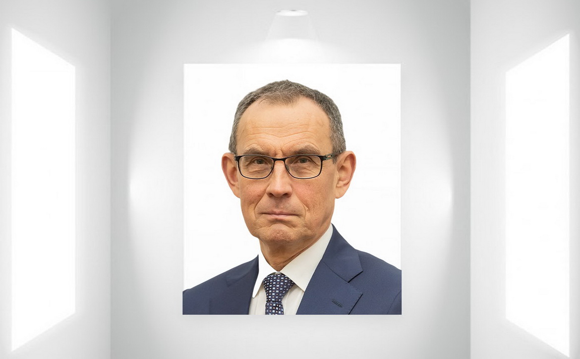 Камсамольскае юнацтва доктара навук Дзмітрыя Георгіевіча Мядзведзева – «Галерэя»