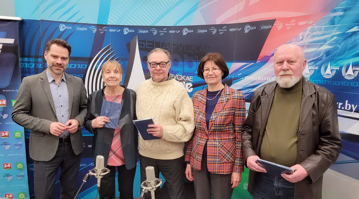 Анонс: «Дабравесце ад паэзіі» – «Творчы вечар» з Галінай Шаблінскай, 14.01.2025