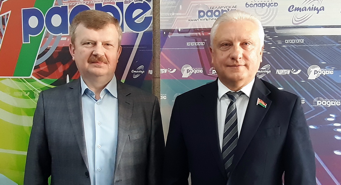 РАЧКОВ И ЧЕРНОБАЙ о ПРЕДСТОЯЩЕМ САММИТЕ НАТО И ВЫЗОВАХ В АДРЕС БЕЛАРУСИ