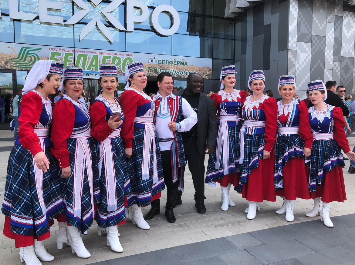 Навінкі «Белагра-2025» адправяцца амаль у 100 краін свету – «Свая зямля» Навінкі «Белагра-2025» адправяцца амаль у 100 краін свету – «Свая зямля»