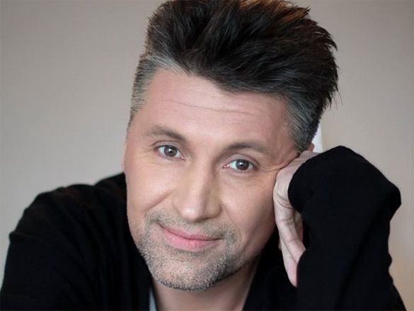 «Спяваючы кентаўр» Аляксандр Сухараў – «Нясумны перапынак» (відэа+аўдыё)