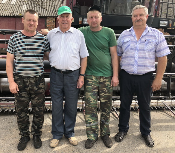 Ці дасягнуць мільённага рубяжу па намалотах хлебаробы Віцебскай вобласці? – «Свая зямля», 31.08.2019 (відэаанонс) Ці дасягнуць мільённага рубяжу па намалотах хлебаробы Віцебскай вобласці? – «Свая зямля», 31.08.2019 (відэаанонс)