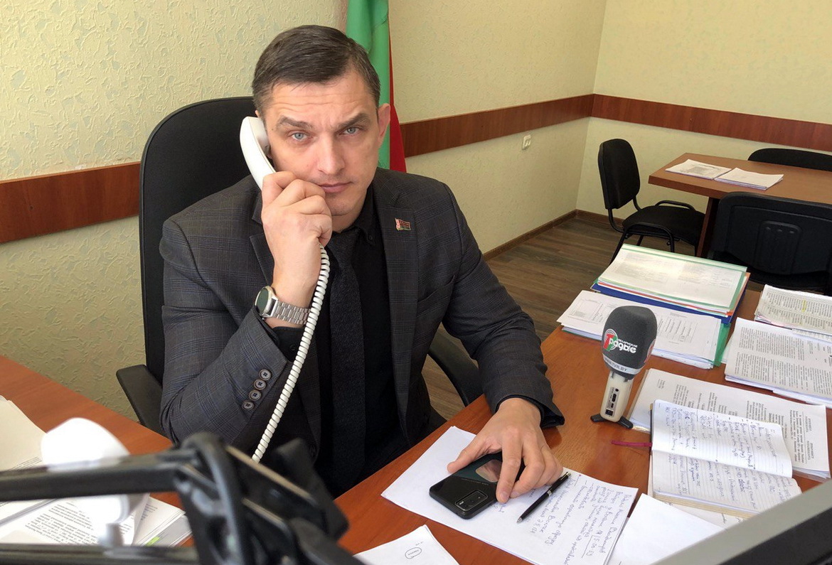 Хто фінансуе вырашэнне людскіх праблем? – «Прамы кантакт»