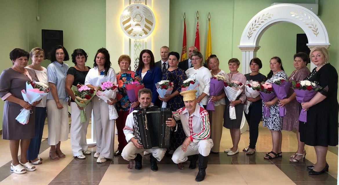 «Жанчыны на жніве-2024»: адзінства светлых мэт глускіх працаўніц – «Свая зямля»