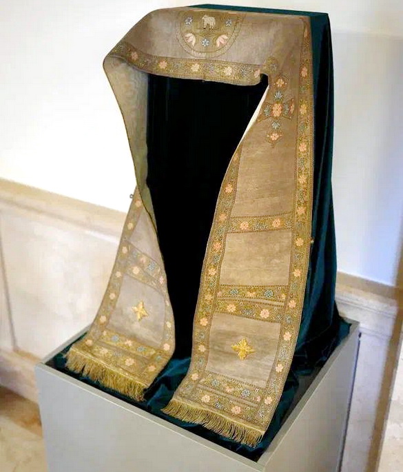 Уникальность омофора первого Минского архиепископа – «Свет души»