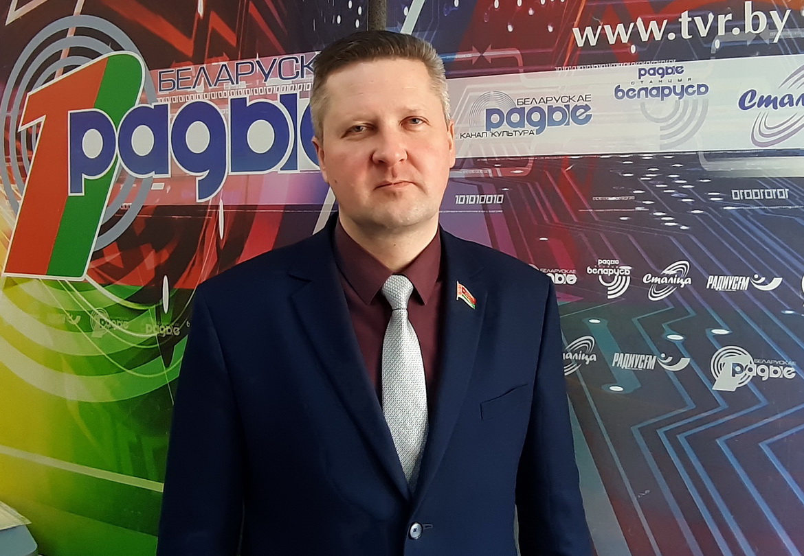 О ПЛАТЕЖНЫХ СИСТЕМАХ И УСЛУГАХ С ДЕПУТАТОМ ВИТАЛИЕМ ВАСЮКОВЫМ (аудио)