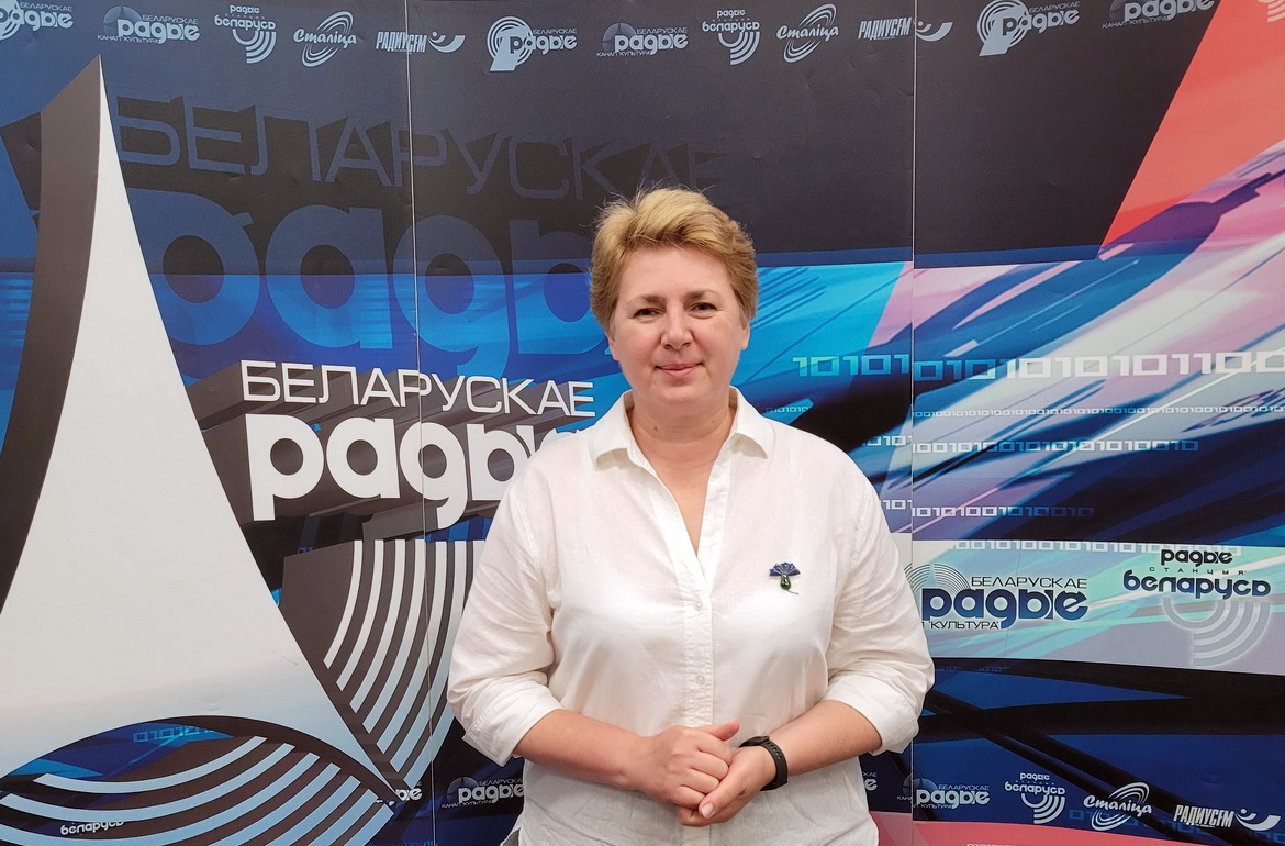 Анонс: «Ракуцёўскае лета Паэта» – «Творчы вечар» з Галінай Шаблінскай, 25.07.2024