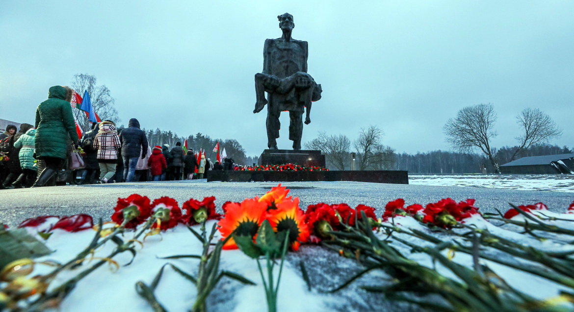 «Розгалас. Па кім звіняць званы Хатыні?» Радыёблог Максіма Угляніцы (аўдыё)