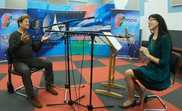 Валерий Дайнеко: «Хочется не стоять на месте, а постоянно творить, идти вперед!» – Большое интервью Белорусскому радио (видео+аудио) Валерий Дайнеко: «Хочется не стоять на месте, а постоянно творить, идти вперед!» – Большое интервью Белорусскому радио (видео+аудио)