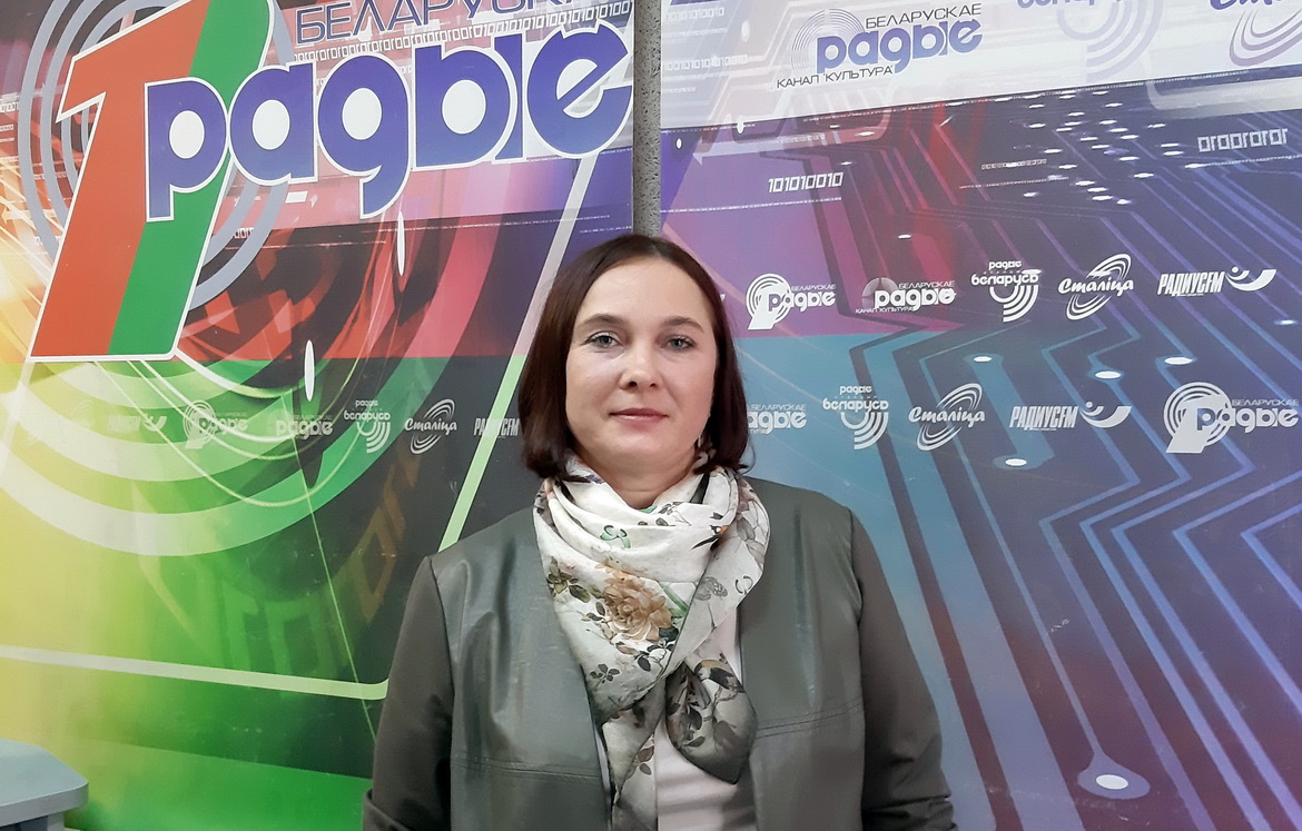 БЕЛАРУСКІ ДЗЯРЖАЎНЫ ЎНІВЕРСІТЭТ ВІНШУЕМ СА СТАГОДДЗЕМ!  (аўдыё)
