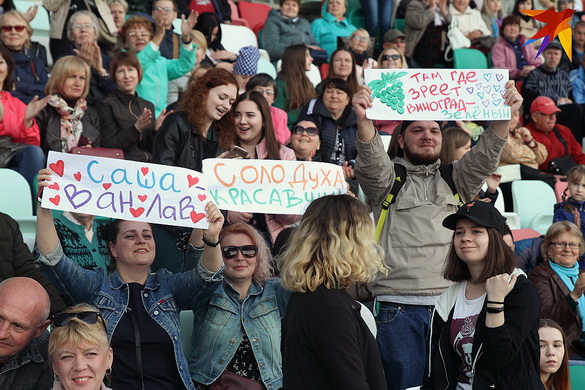 Аляксандр Саладуха у праграме «Настрой!», 6.09.2019 Аляксандр Саладуха у праграме «Настрой!», 6.09.2019